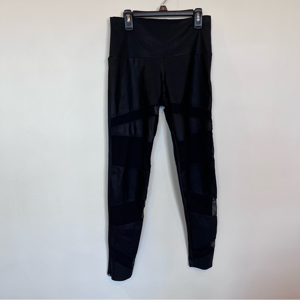 Onzie Leggings M/L Black Mesh Sheer Animal Print Yoga